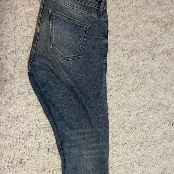 Zara jeans - Picture 1 of 2